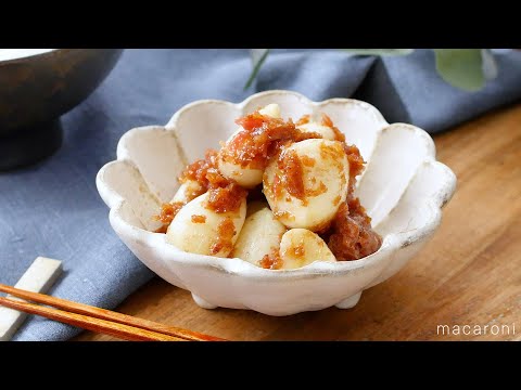 【梅かつおにんにく】おうちで手作り！にんにくを丸ごとレンチンで完成♪ごはんやお酒のお供にぴったり｜macaroni（マカロニ）