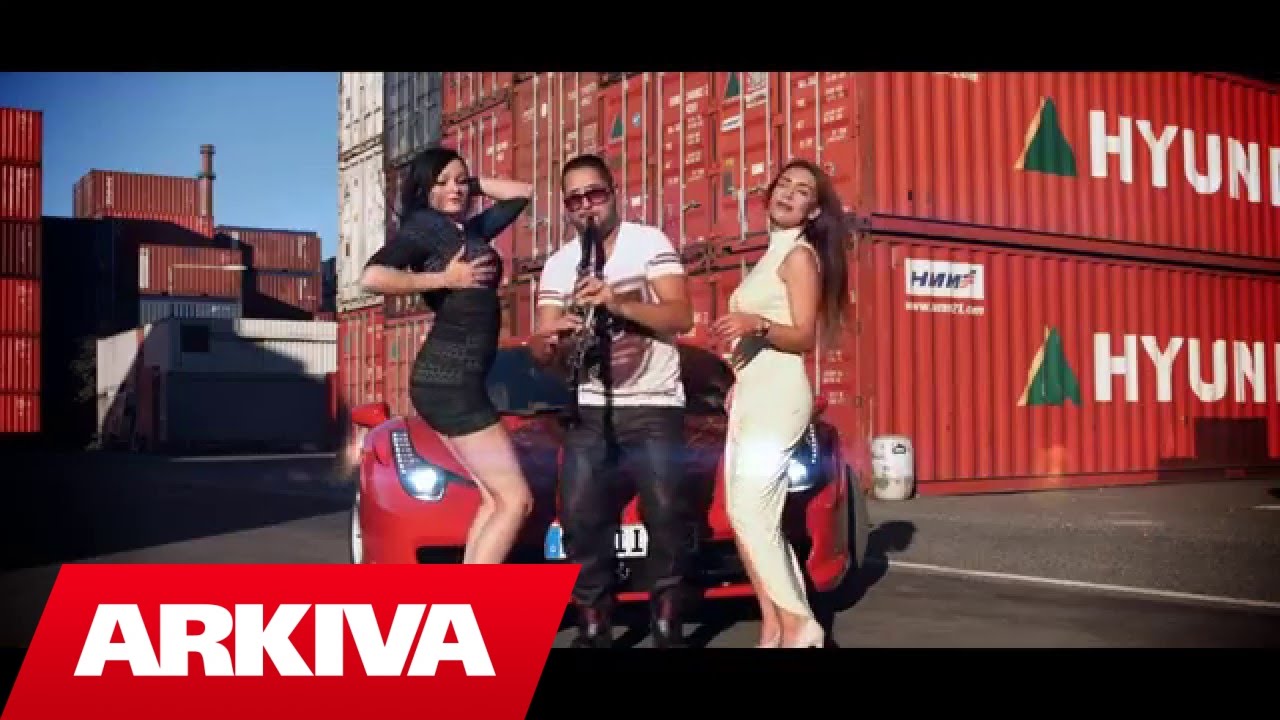 Isa Pini ft. Sevcet Gio - Sound of Clarinet (Official Video HD)