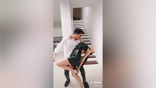 Meriç İzgi Ve Denisa Sevgili Olduklarını Açıkladılar. Yeni Tiktok Videoları 14.02.2021