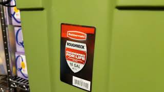 Rubbermaid Roughneck 18 gallon container