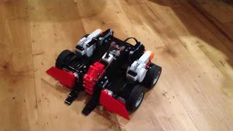 Lego Mindstorms Battlebot recreation - Whiplash