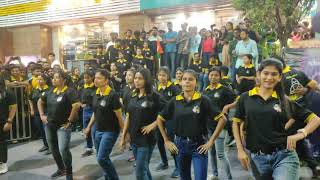 Our College Fest 2023 #flashmob || Our Engineering college organised by Fest #trending #reshu