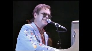 Vignette de la vidéo "Elton John - I'm Still Standing (Live at the Prince's Trust Rock Gala 1986) HD"