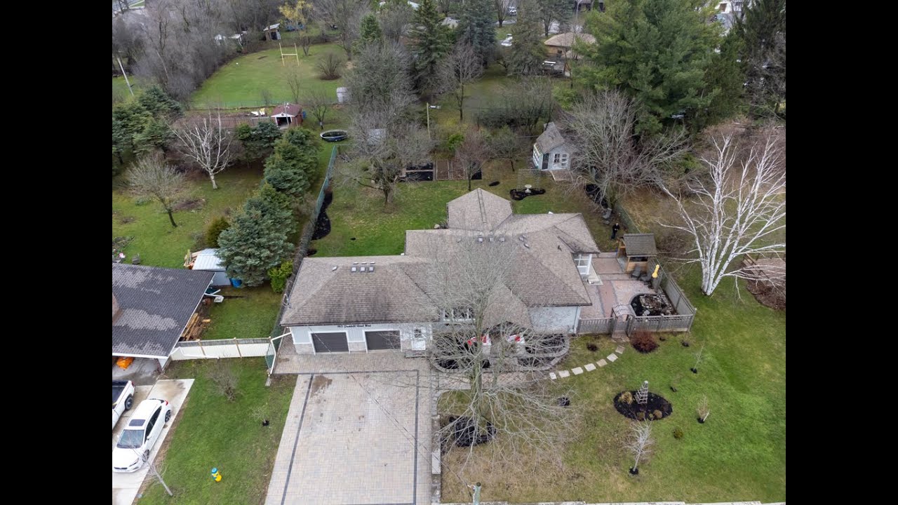 985 Parkhill Rd West YouTube