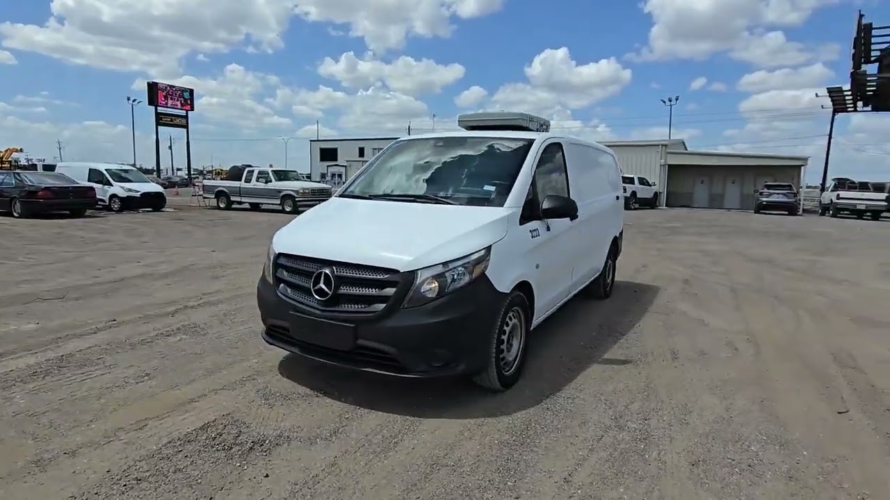2017 MERCEDES-BENZ METRIS For Sale