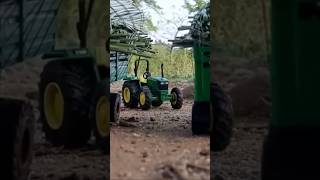 Diecast Scale Model Of John Deere Tractor Pulling Trollies | Auto Legends viralshorts tractor