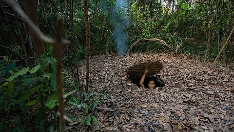 The Girl Living Off The Grid Built The World's Most Secret Underground Earth Shelter