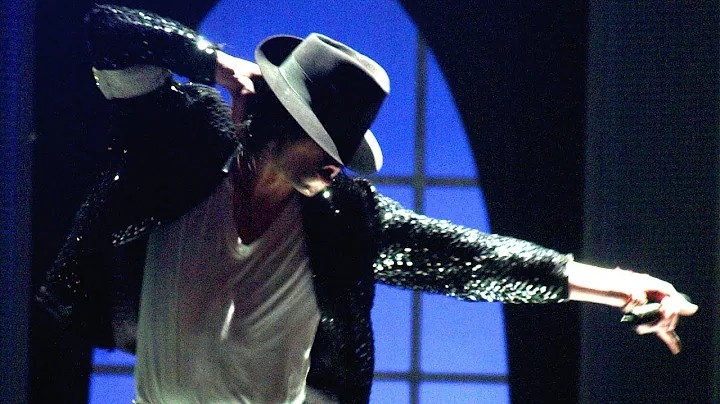Michael Jackson - Billie Jean (Live in Madison Squ...