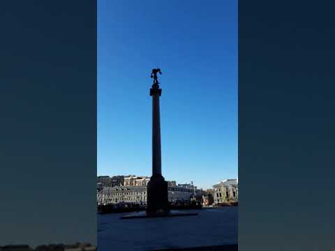 Наблюдашки.Москва.Возле метро'цветной бульвар'Часть