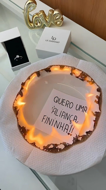 Quem mais quer uma aliança fininha aí? 🙋🏻‍♀️💍✨ #aliançadeprata #alianças