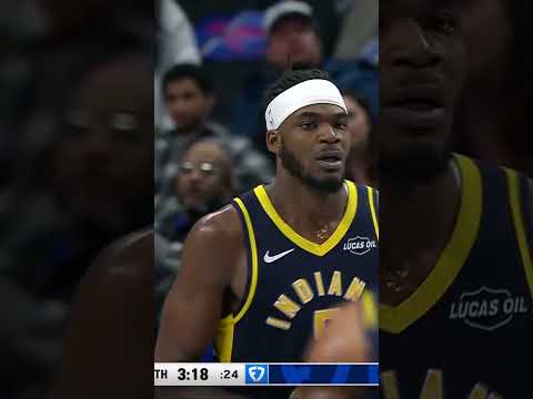 Jarace Walker Set a New Career High With 20 Points After This Three 🙌