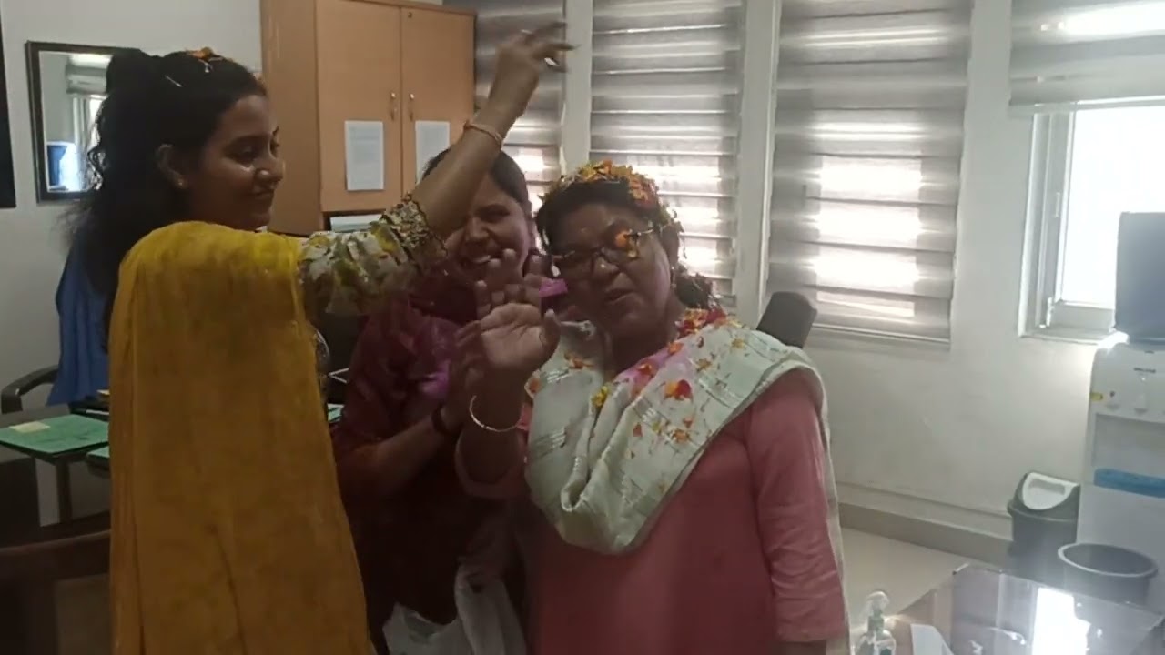 Beautiful holi wishes to Assistant Commissioner of Income Tax