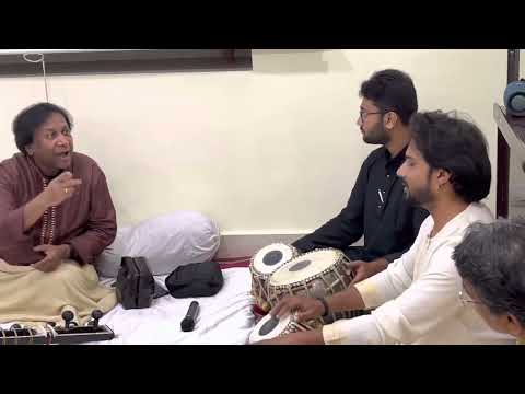Ustadji teaching tabla students during Kolkata workshop - March 2022