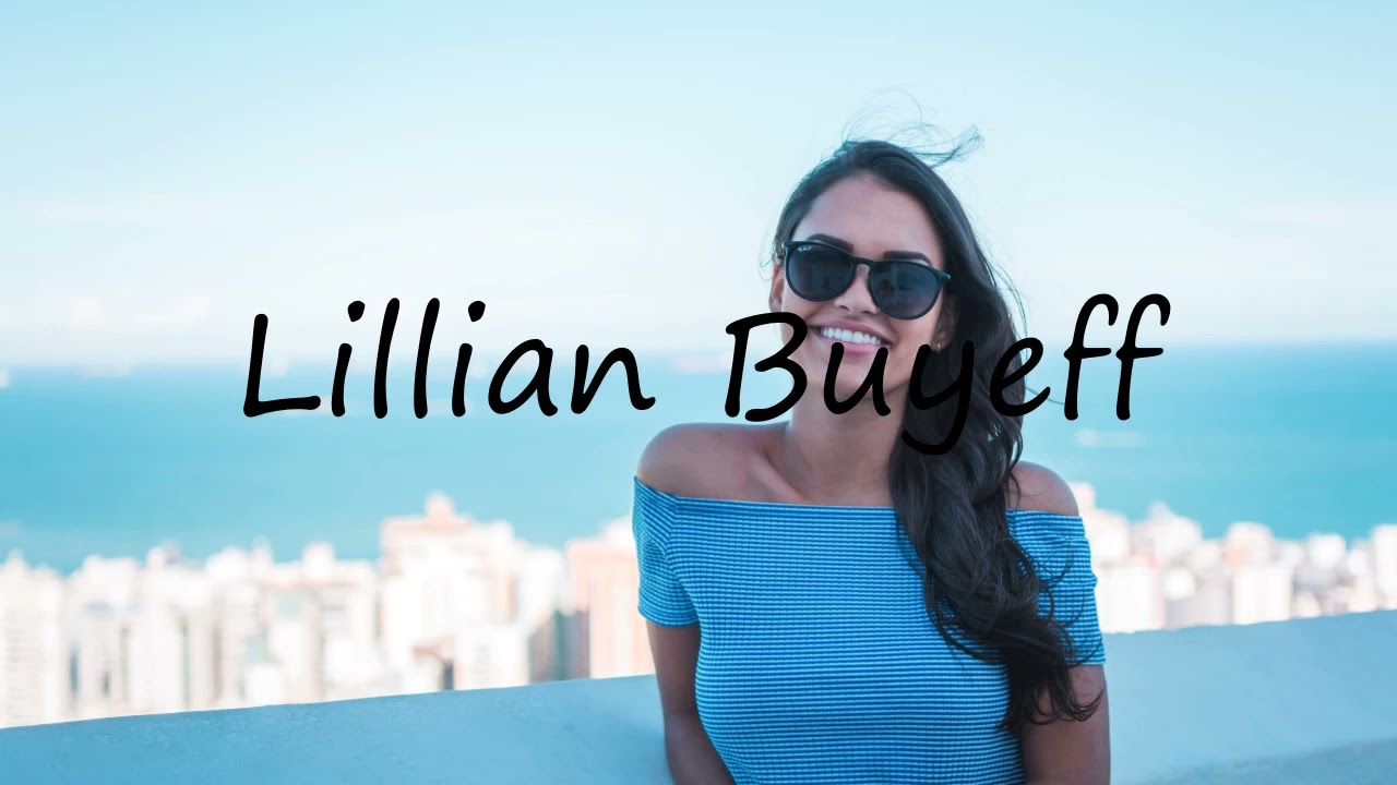 How to pronounce Lillian Buyeff in English?