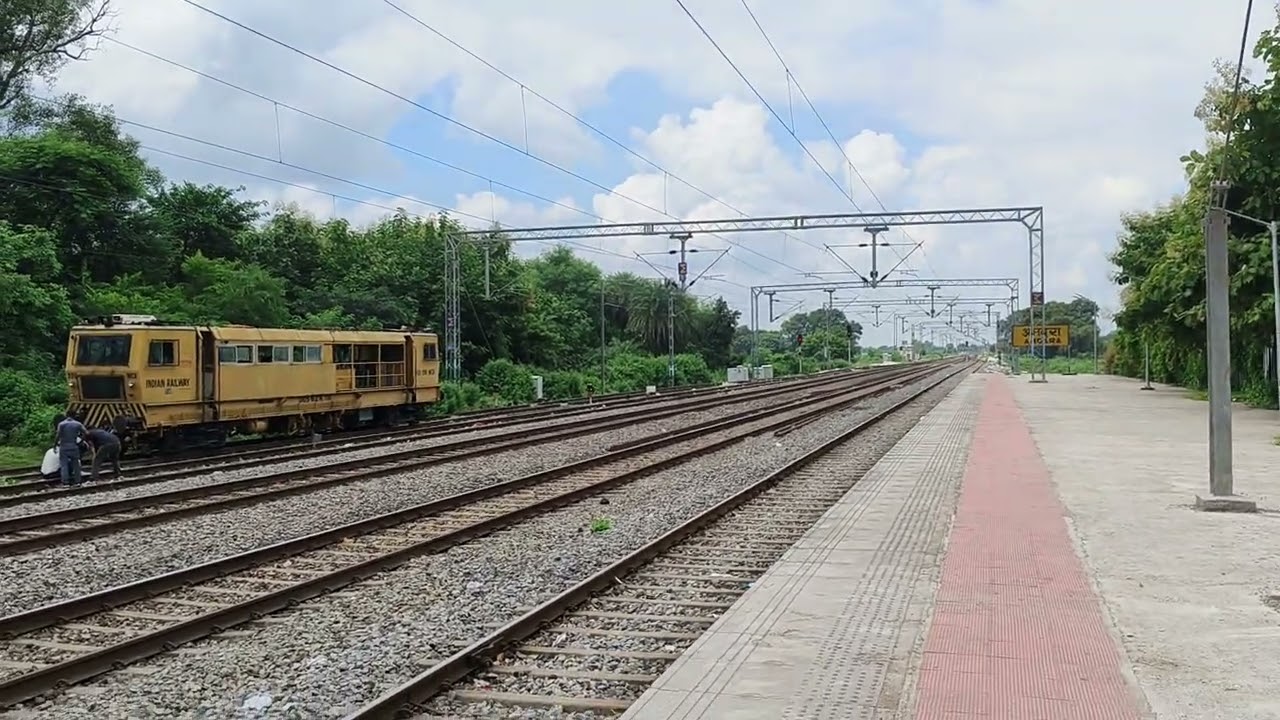 Life in track machine 