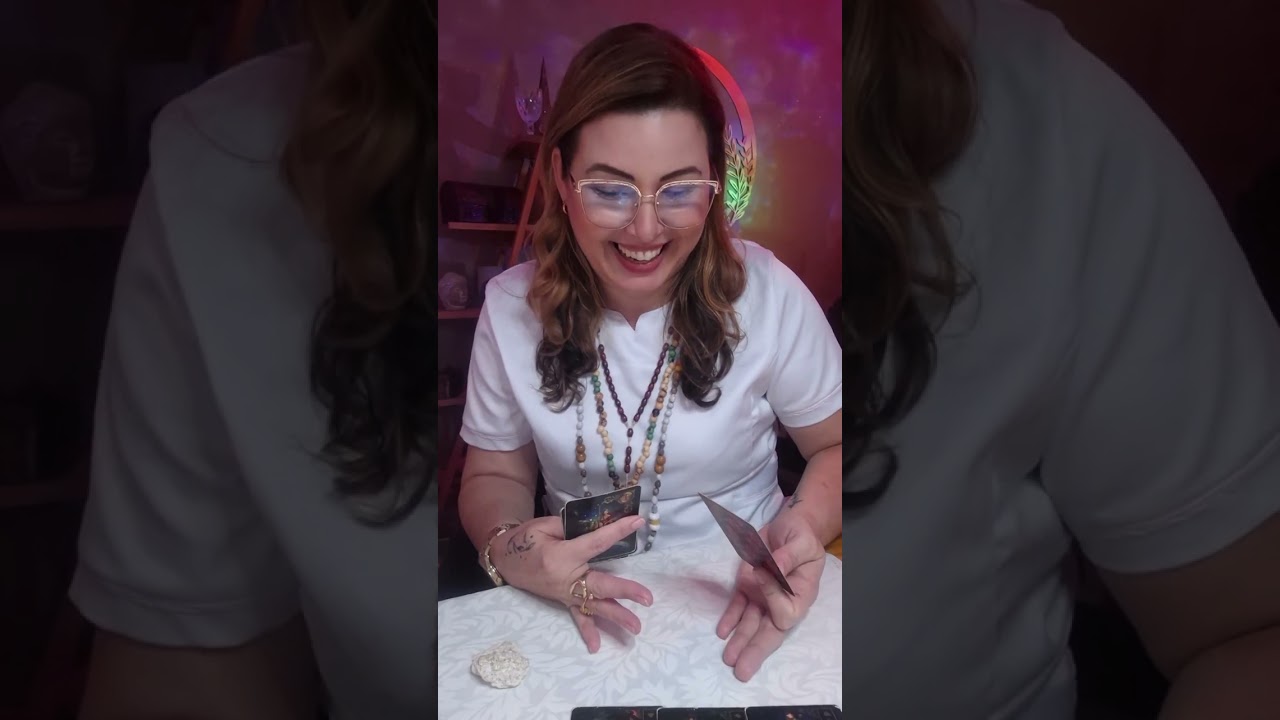  Quem esta puxando quem nos pensamentos insistentes, Vc ou a pessoa amada?#cartasciganas #amor