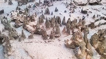 Hiện tượng thiên nhiên kì thú tạo ra bề mặt TRÁI ĐẤT giống như SAO HỎA