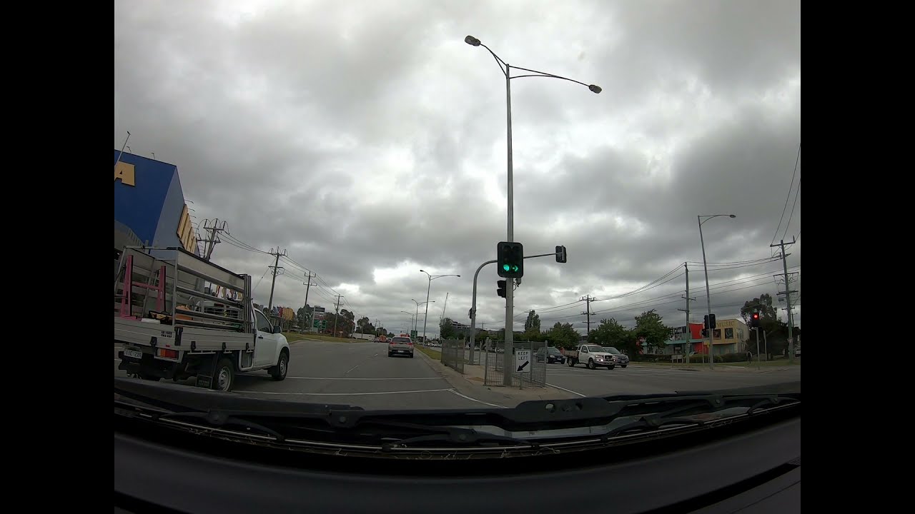 Driving to Hays Paddock Kew East, Melbourne, Victoria, Australia