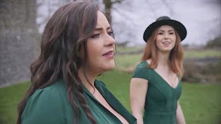 Vignette de la vidéo "The Fields of Athenry - Sina Theil & Caitríona O'Sullivan"