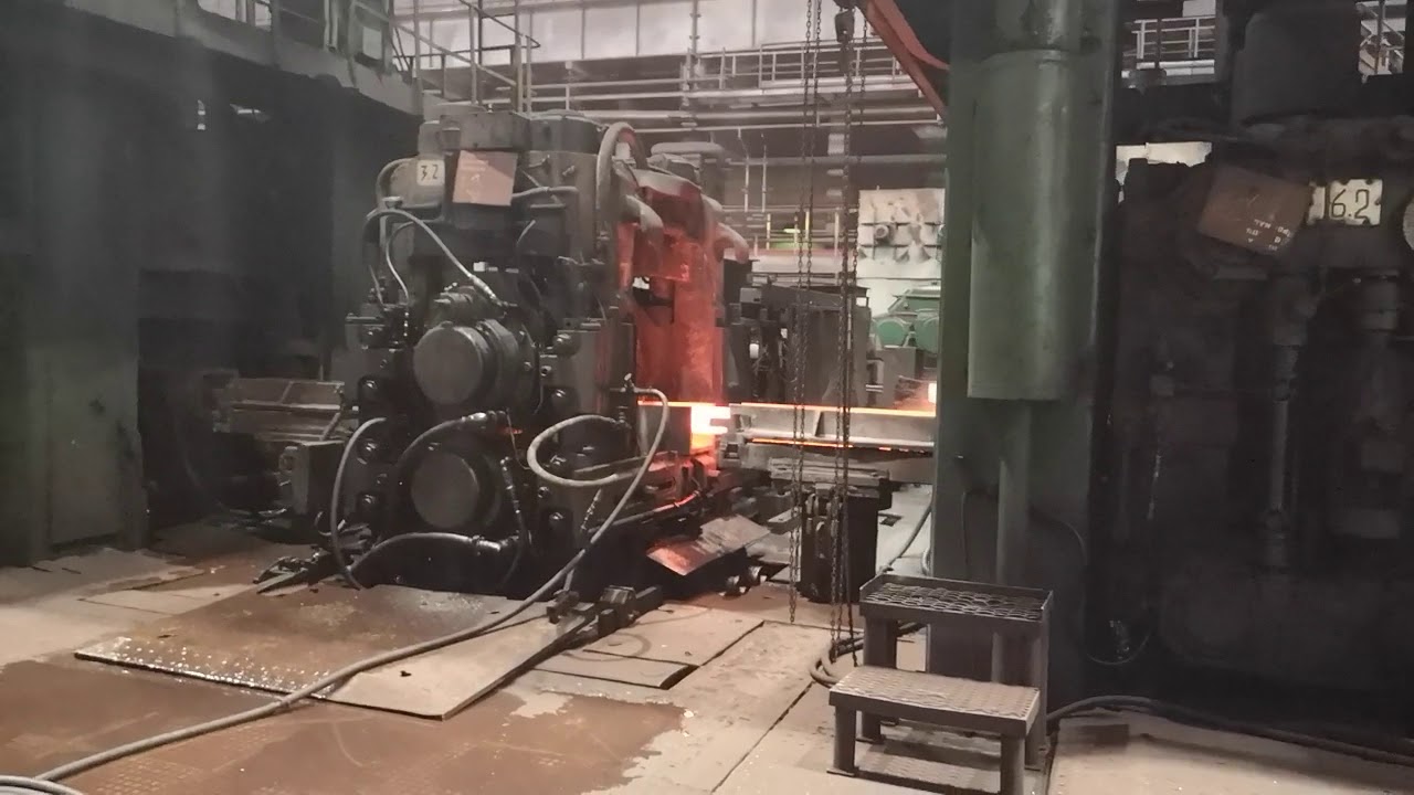 Оскольский электрометаллургический комбинат (ОЭМК) - YouTube