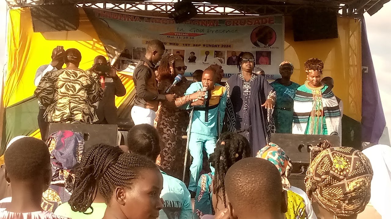 THIDHNA LIBERATION CRUSADE HOT🔥 PRAISE LED BY MIN. ERIC OYOMO AND KEPHA KOGA_ROYVEE ON THE KEYS🎹🔥🔥🔥🔥