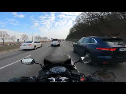 Honda CBF600S on city streets Part 125