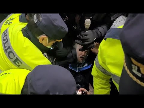 삼각지역 <strong>전장연</strong> 시위