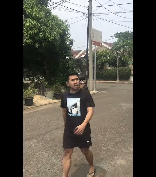 Anterin Gua Berak Ntar Gue Kasi Dua Ribu (Parody)
