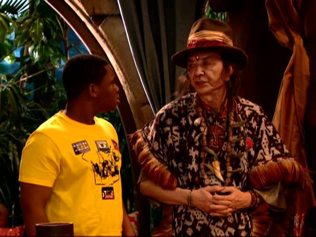 Big Mama Waka - Episode Clip - Pair of Kings - Disney XD Official class=