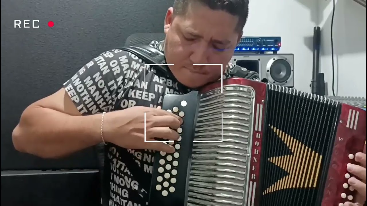 Amor sin fronteras acordeon