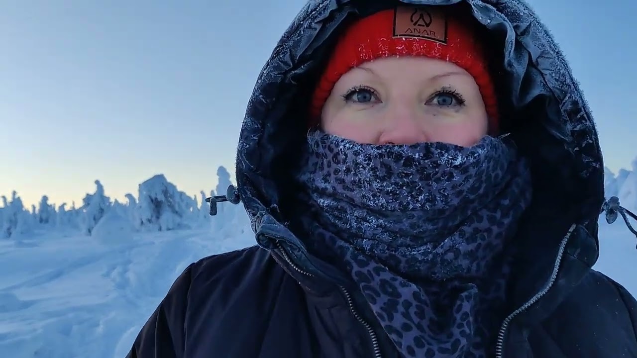 Riisitunturin Kansallispuisto, national park. Posio. 1.1-24, päivä retki pikku pakkasessa.