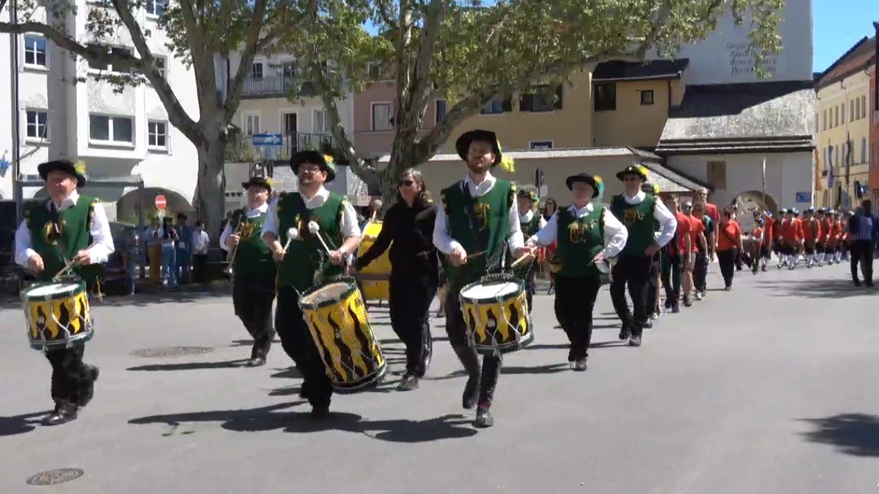 Festumzug zum Frühlingsfest in Traunstein