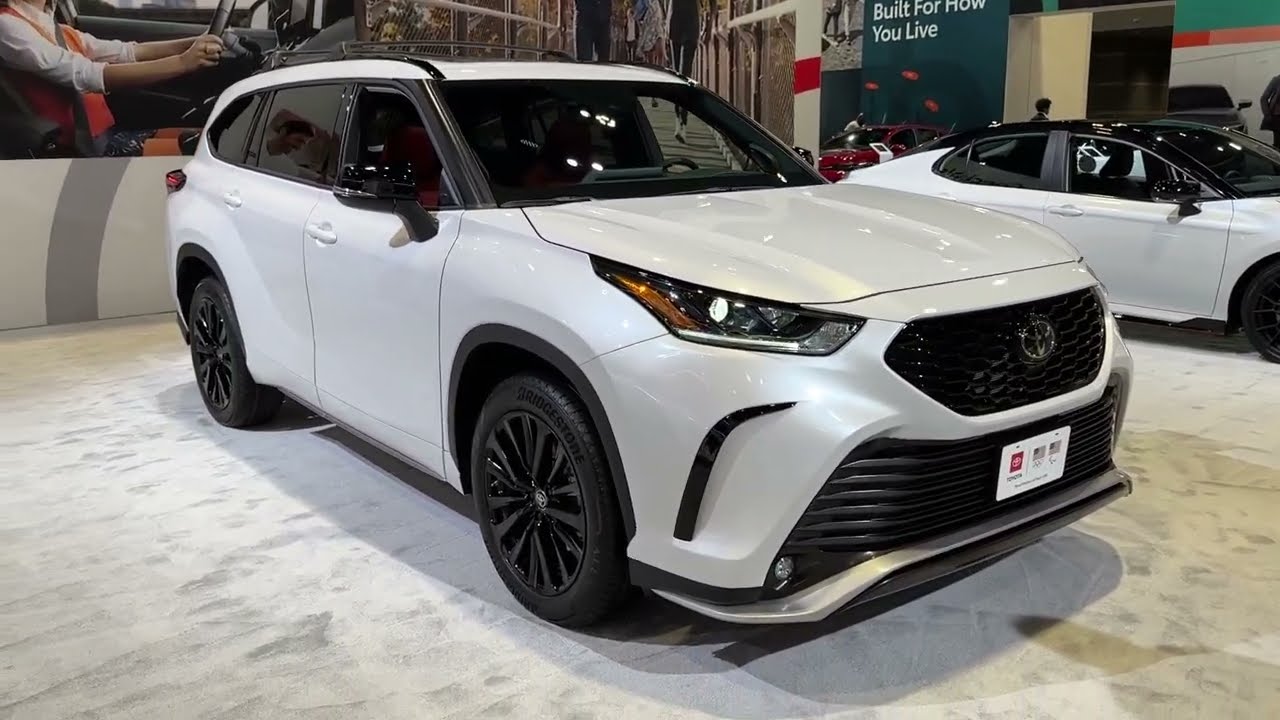 Great Family SUV ! 2024 Toyota Highlander XSE AWD