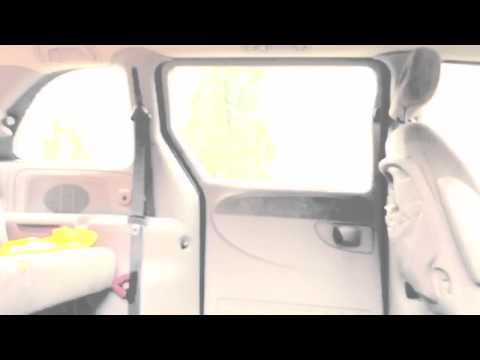 Video: Wie bringt man einen Rollstuhl in einen Van?