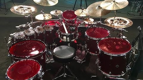 Thomas Lang setting up his DW kit for a recording session