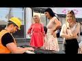 Worker Impresses Girls on Piano (Incredible!!)