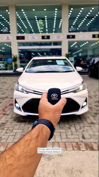 Toyota Corolla Grande 1.8 2017. Quick Overview