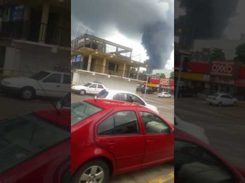 Corto sircuito ase que irdro carburo se insendie