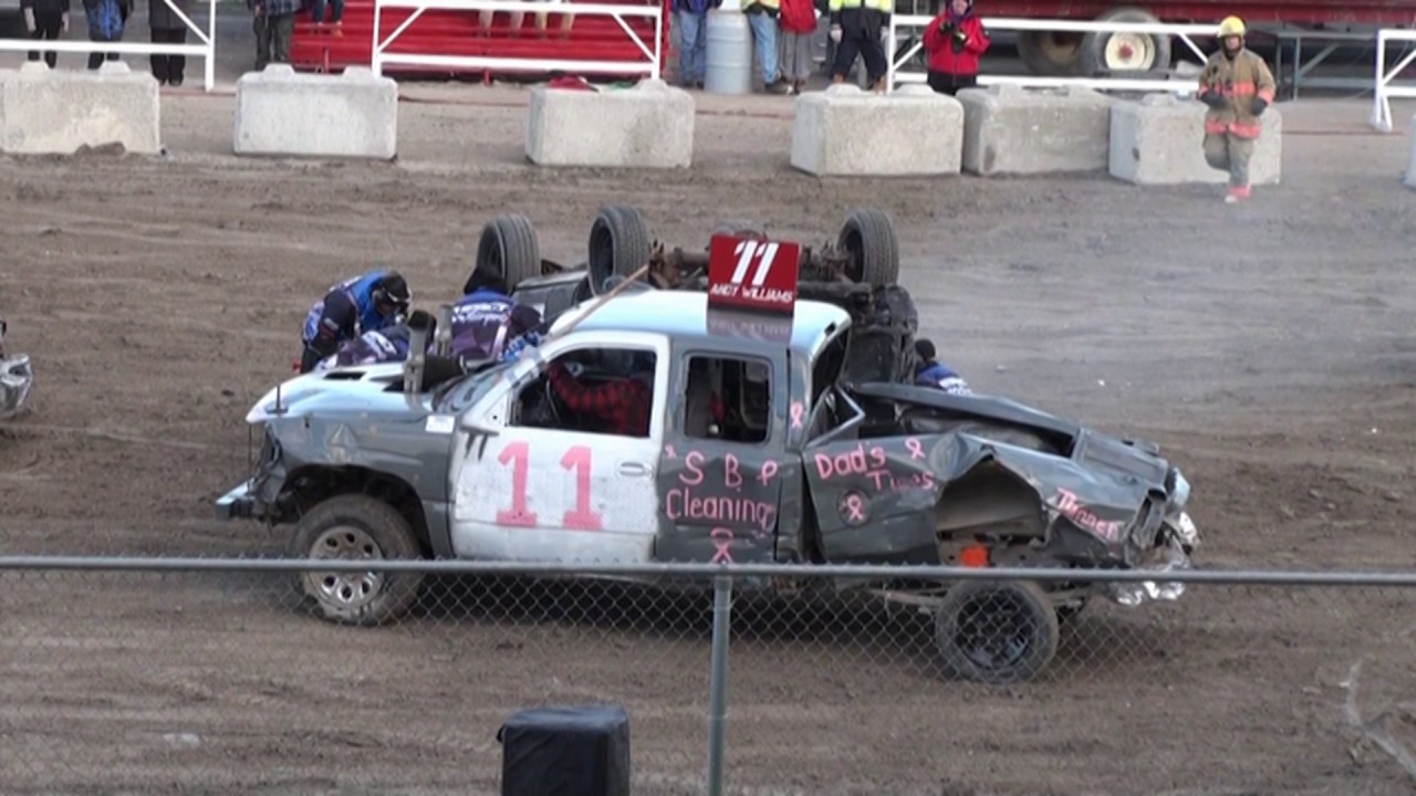 2016 Fall Brawl Team Truck Feature