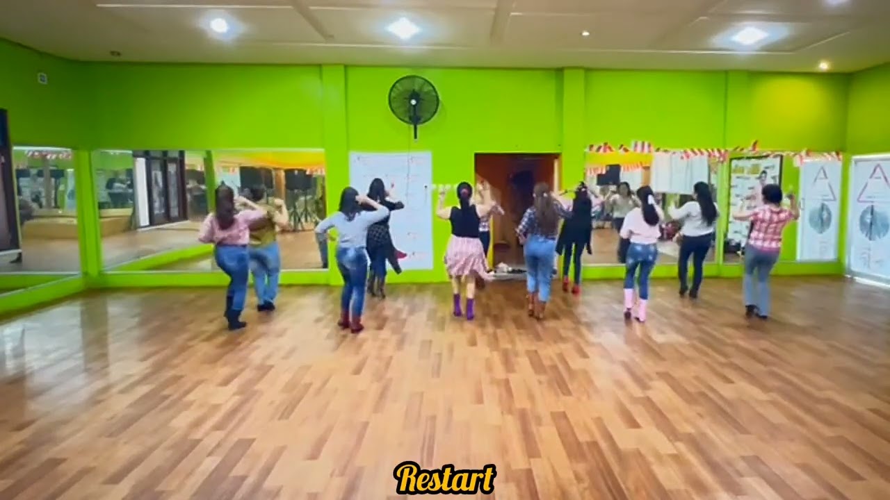 Ayang Kurindu Kamu Linedance|Choreo @veetrias |Demo by Class Lilas LLD