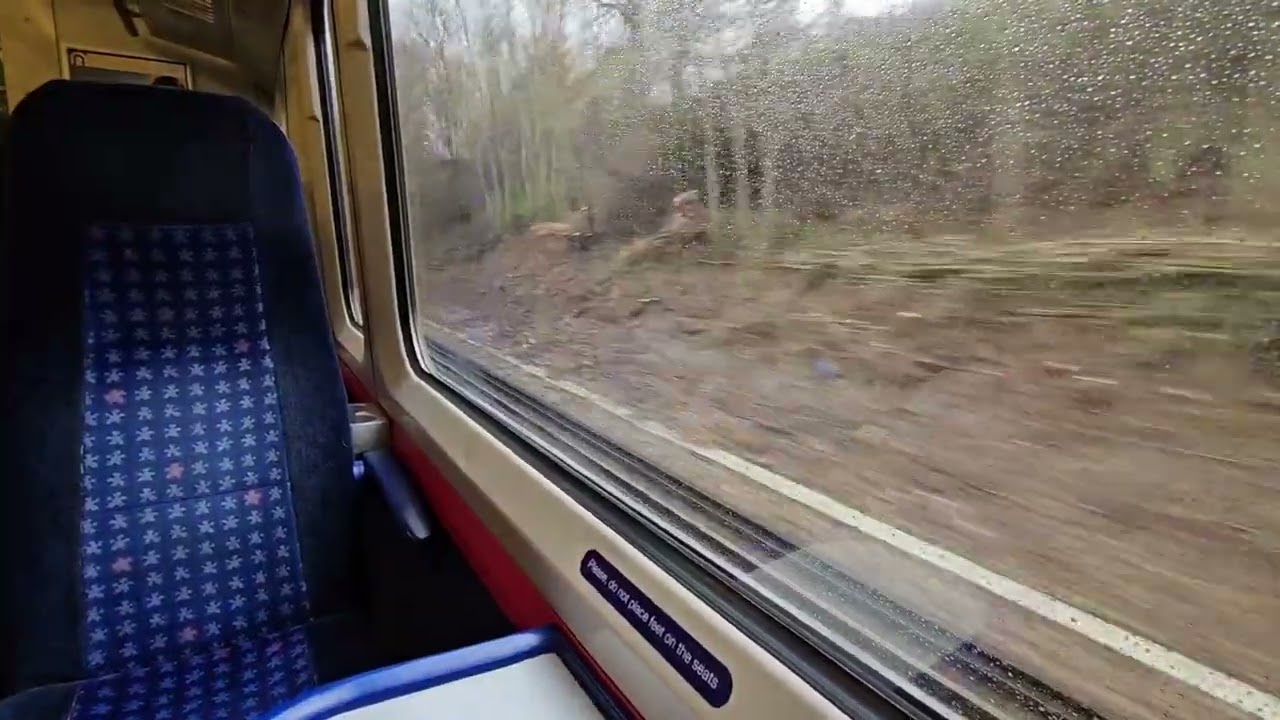 Train Announcement in English | London Train Station Announcements