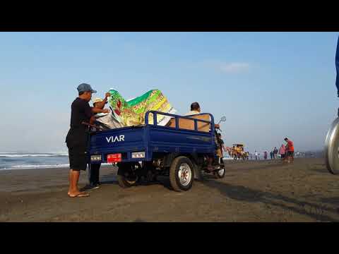 Video: Pasukan Pantai