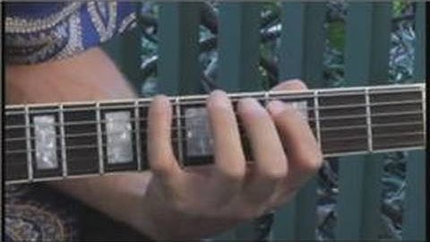 How to Play a G Symmetric Diminished Scale : How to Play Scales on the Guitar 1