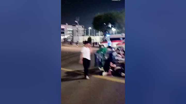 珠海市體育中心一輛越野車故意撞人
