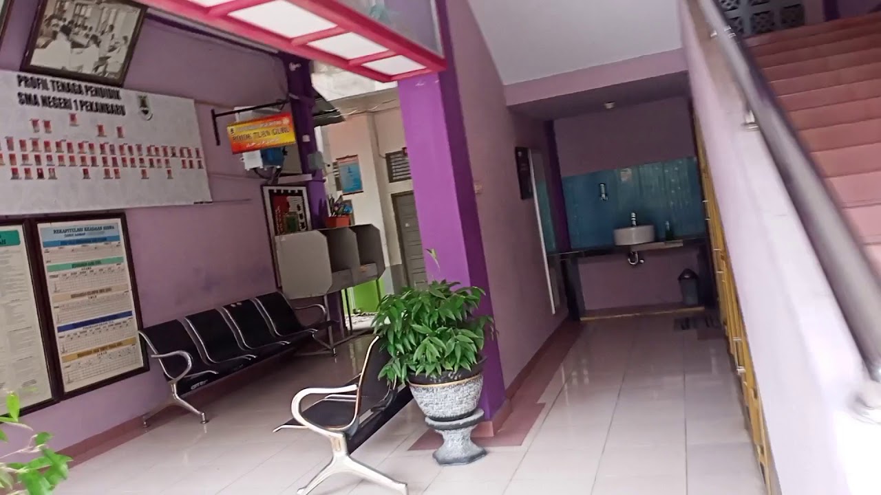 Orientasi Lingkungan Sekolah : SMA Negeri 1 Pekanbaru