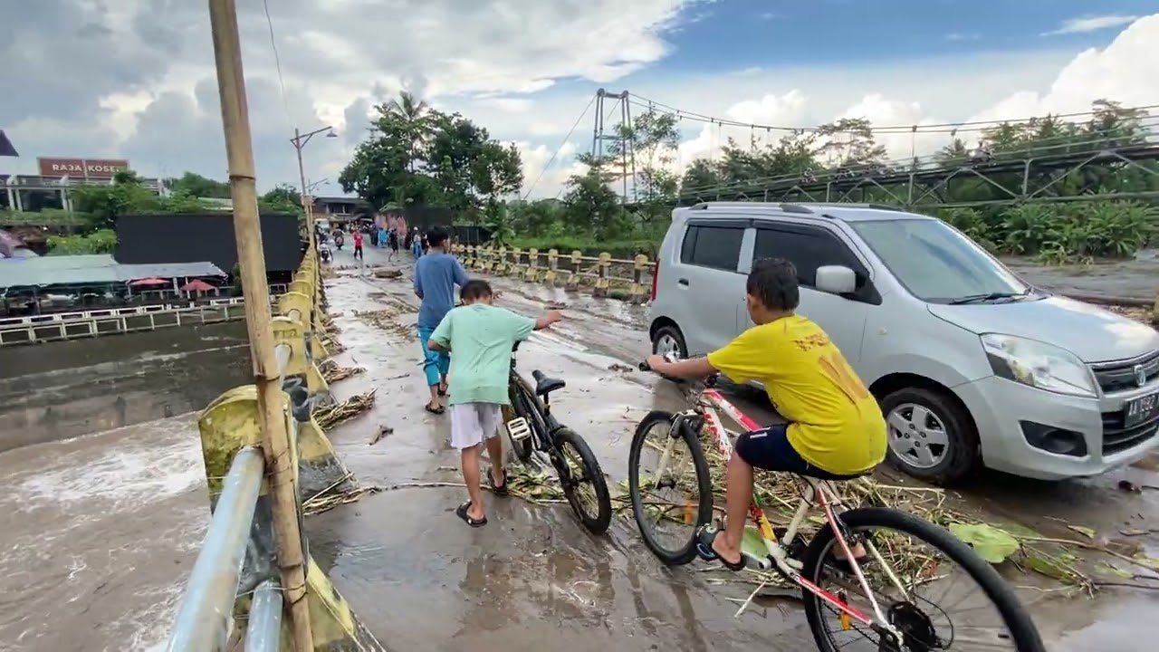 Kondisi Jembatan Srowol Sungai Pabelan, Pasca Banjir Lahar Dingin Gunung Merapi Magelang Hari Ini 