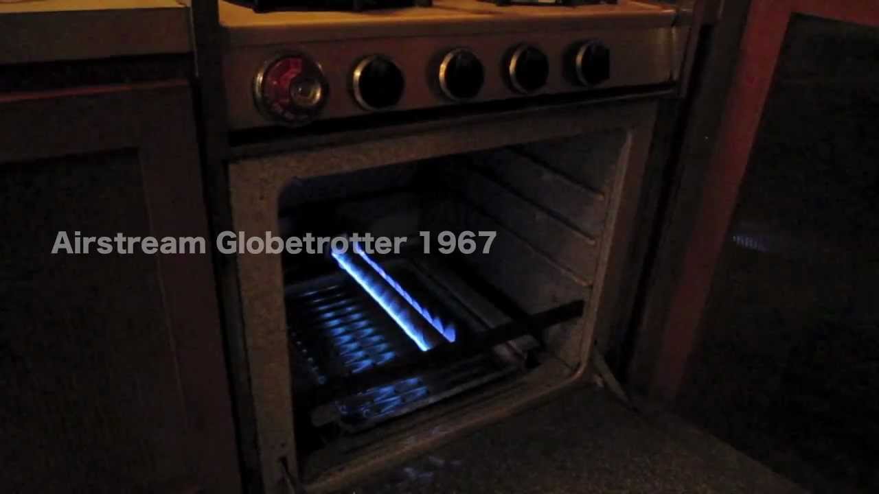 1967 エアストリーム Vintage Airstream Oven Stove Travel Trailers Restoration YouTube
