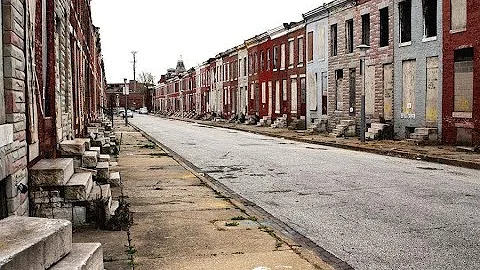 TOP 10 MOST DANGEROUS CITIES IN AMERICA 2025