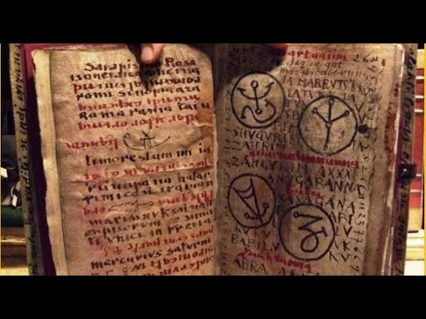 MAAJABU YA KITABU CHA SHETANI ALIYEANDIKA AFARIKI WALIOJARIBU KUTAFSIRI WAGEUKA VICHAA