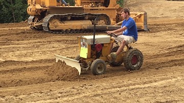 Cub Cadet "Original" Pushing At National Pike Steam Show